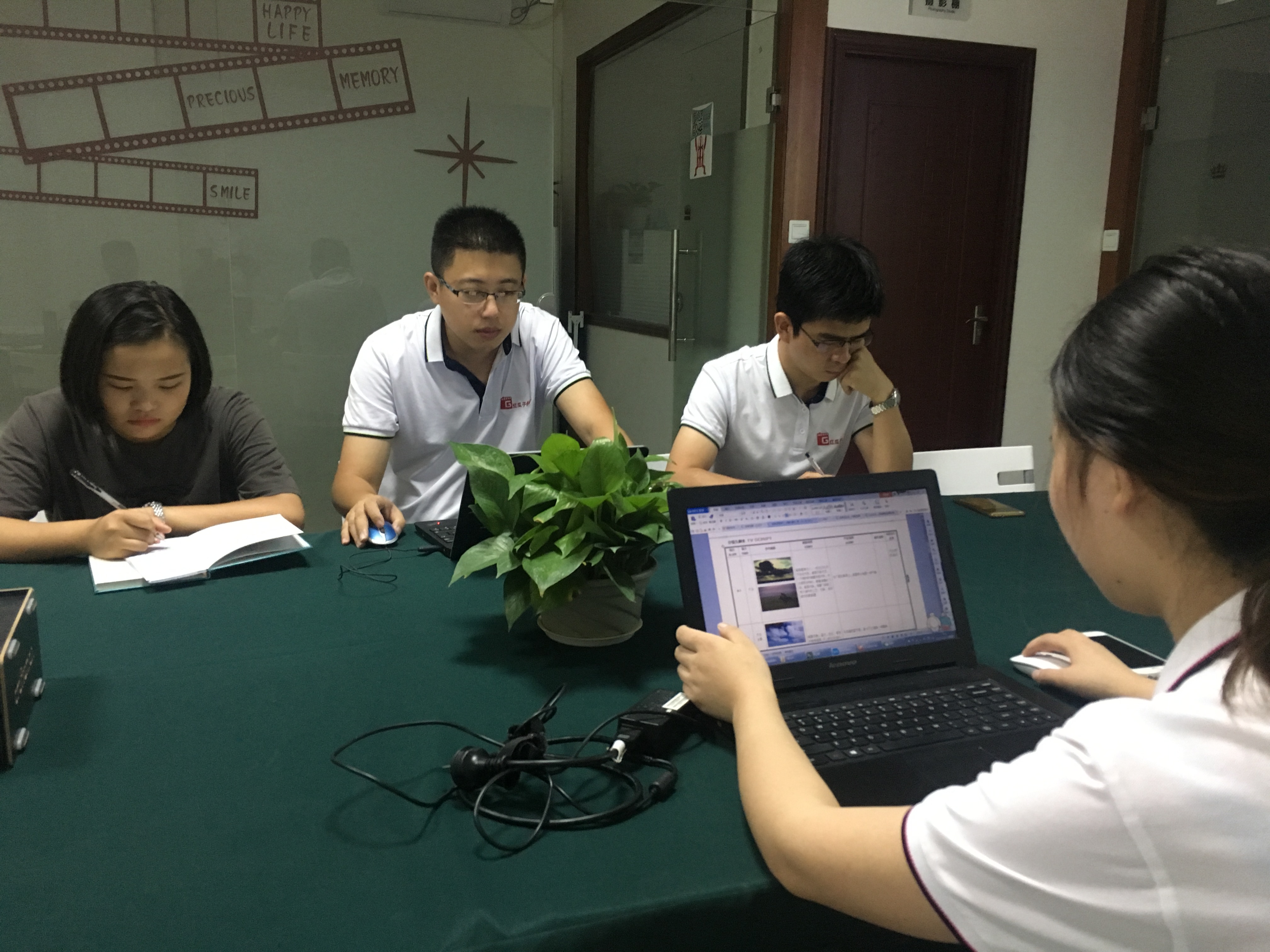 73期瓜瓜早課堂-你有留意衣領(lǐng)系了幾顆扣子嗎？