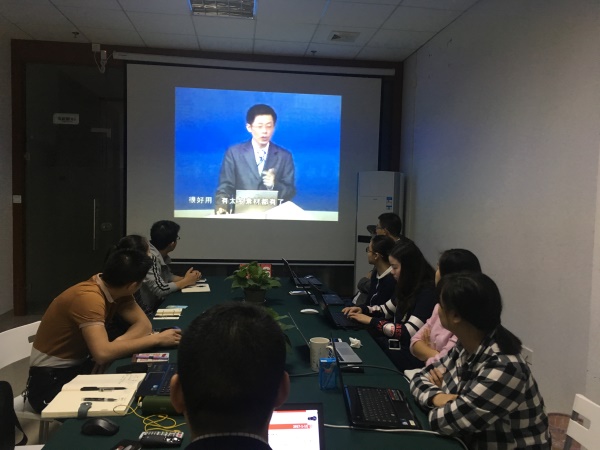 瓜瓜早課堂(126)-蔡康永肩上的那只鳥 瓜瓜早課堂(126)-蔡康永肩上的那只鳥