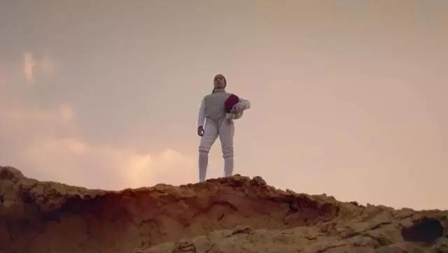 紅瓜子比不過(guò)耐克，只有一顆澆筑企業(yè)宣傳片的美麗心靈