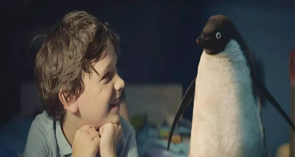 年年刷屏的圣誕節(jié)廣告片制作，企業(yè)宣傳片制作_紅瓜子傳媒